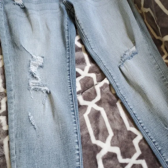 NWT KANCAN MID RISE ANKLE JEANS 👖 - Picture 10 of 12